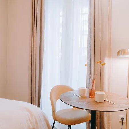 Apparts' Duhamel- Centre Gare Aparthotel 3*