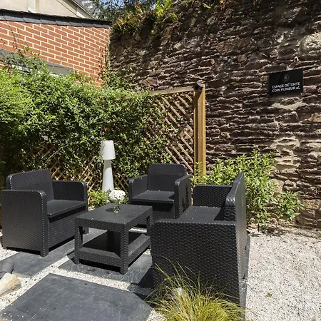 Apparts' Duhamel- Centre Gare Aparthotel 3*